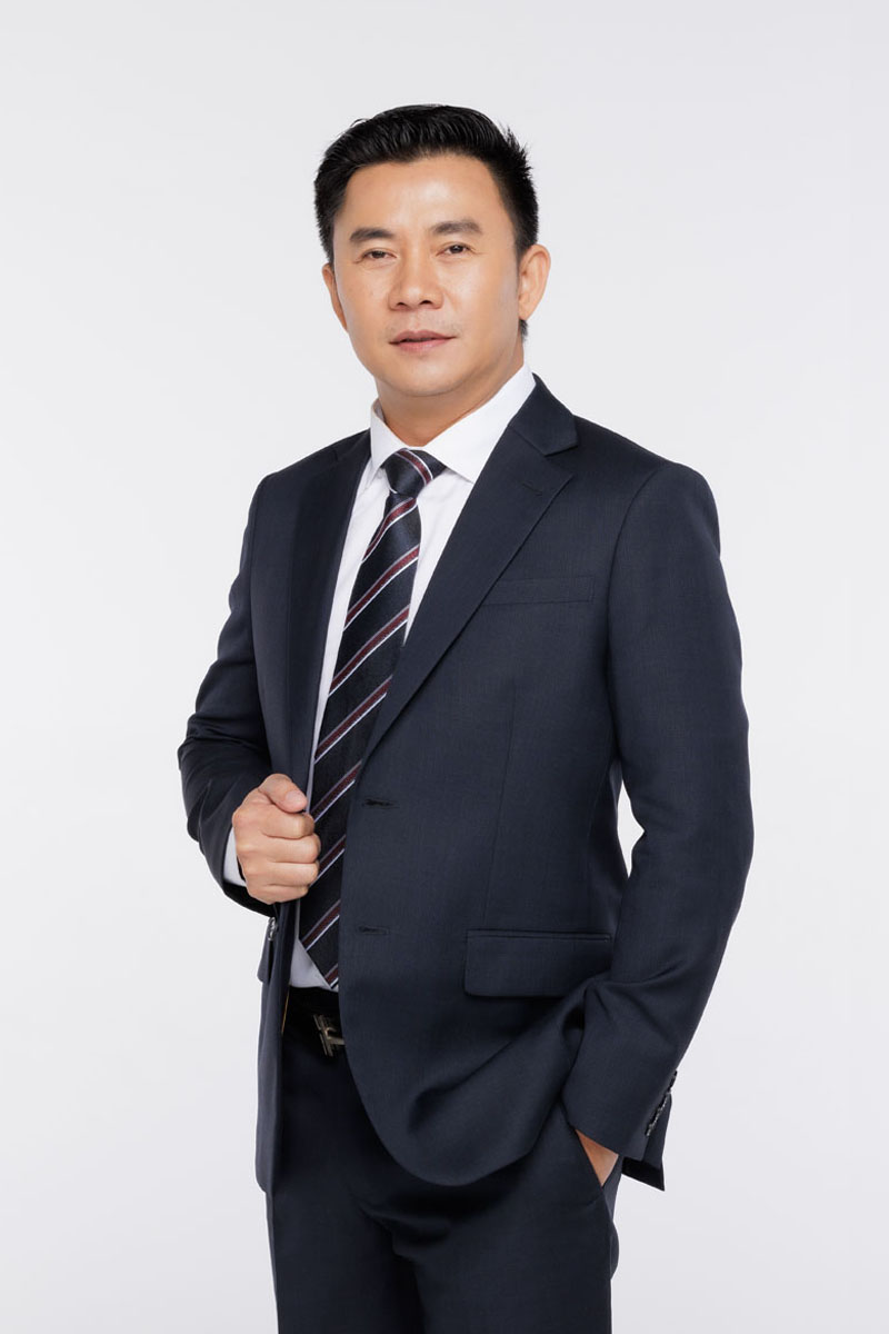 นายกิตติพงษ์ พวงมาลา